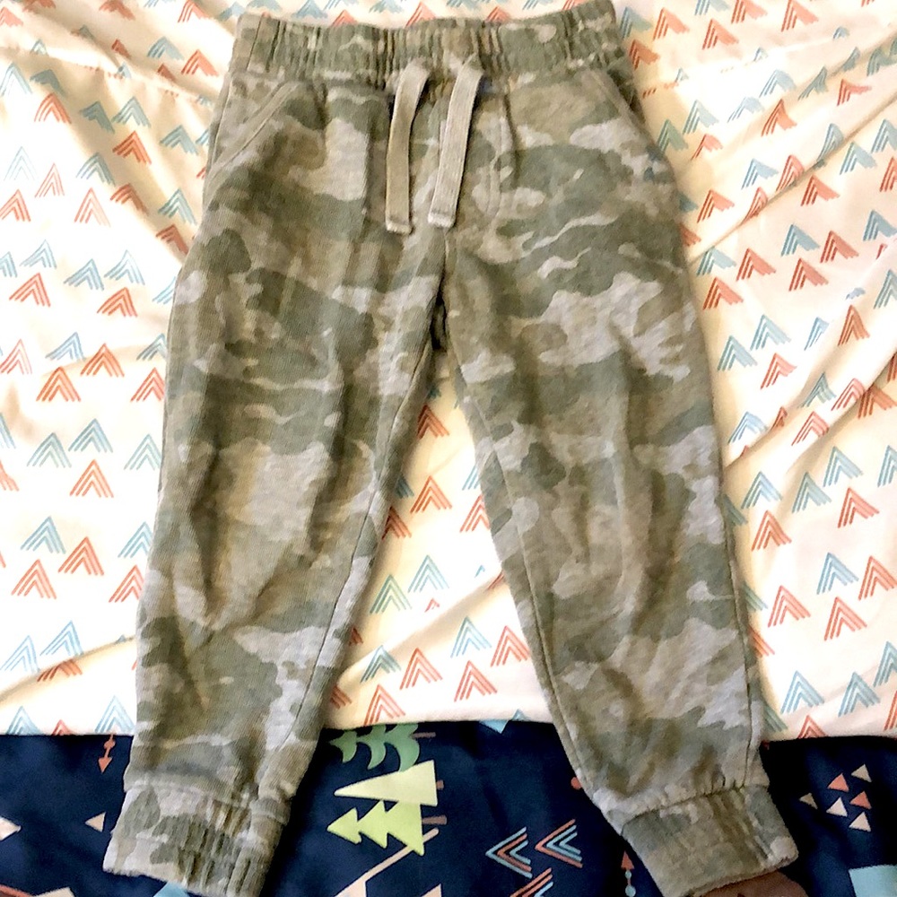 Old navy sweat pants
